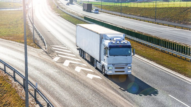 Fin des moteurs thermiques dans l&rsquo;UE : Berlin veut exempter les carburants de synthèse