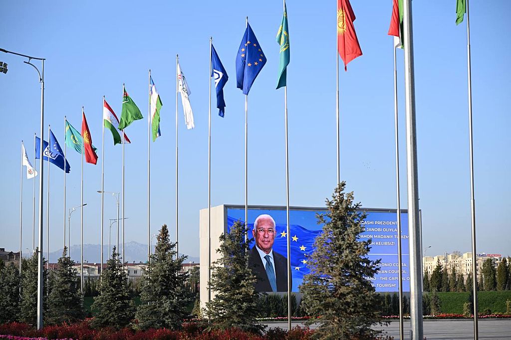 Migrants d&rsquo;Asie centrale : l&rsquo;Europe s&eacute;duit alors que la Russie perd de son attrait