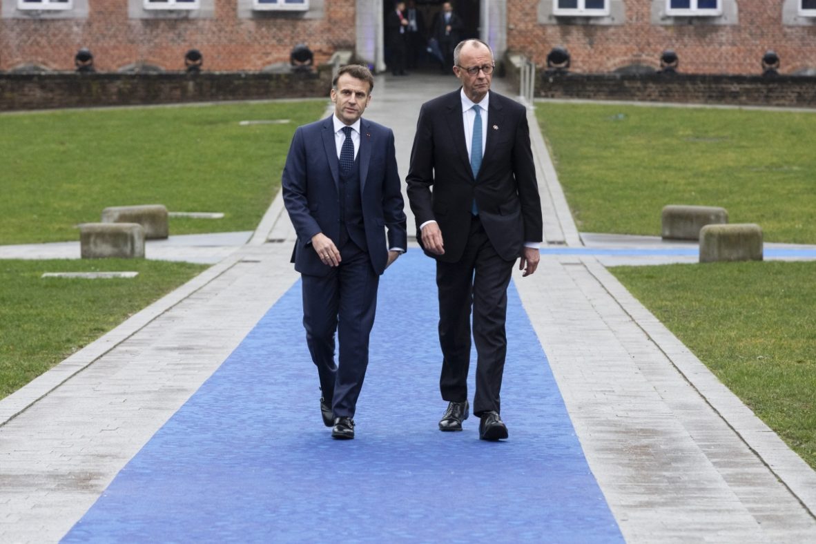 Avion de combat europ&eacute;en : le bras de fer franco-allemand &agrave; r&eacute;soudre d&rsquo;ici mi-avril