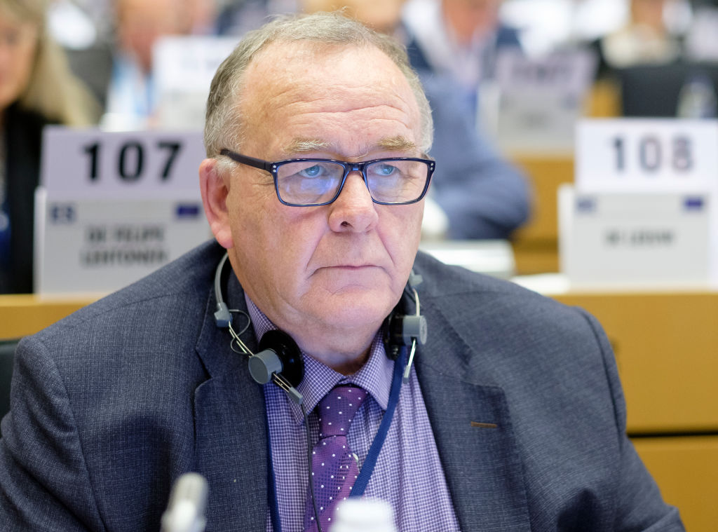 Prime de pr&eacute;sence en ligne de 149 &euro; : les d&eacute;put&eacute;s europ&eacute;ens exigent plus de &laquo; transparence &raquo;