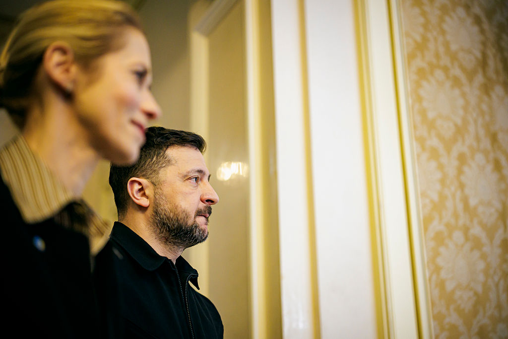 Bruxelles va d&eacute;bloquer 2 milliards d&rsquo;euros pour accompagner les r&eacute;formes en Ukraine