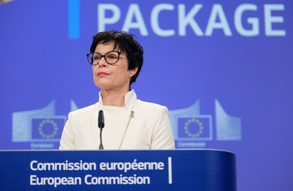 L&rsquo;UE fait marche arri&egrave;re quant au gel des fonds destin&eacute;s &agrave; la Serbie